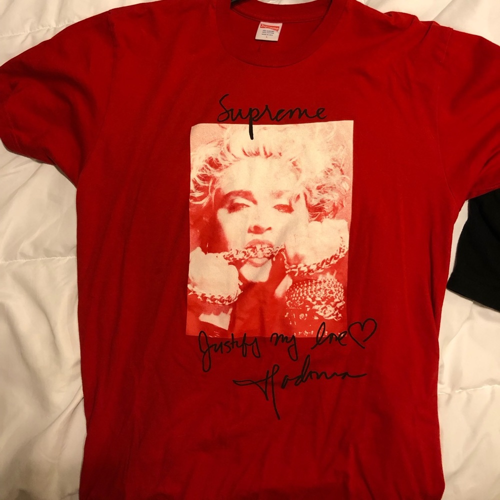 Supreme Madonna Tee. 9/10 condition Authentic